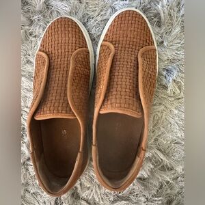 J Slides Tan Woven Slip-On Sneakers